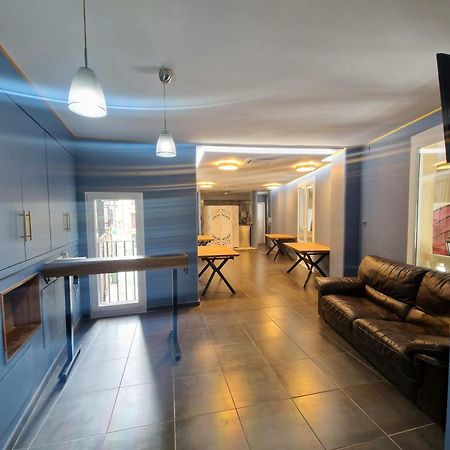 Hostal Rugaca Huesca Ngoại thất bức ảnh