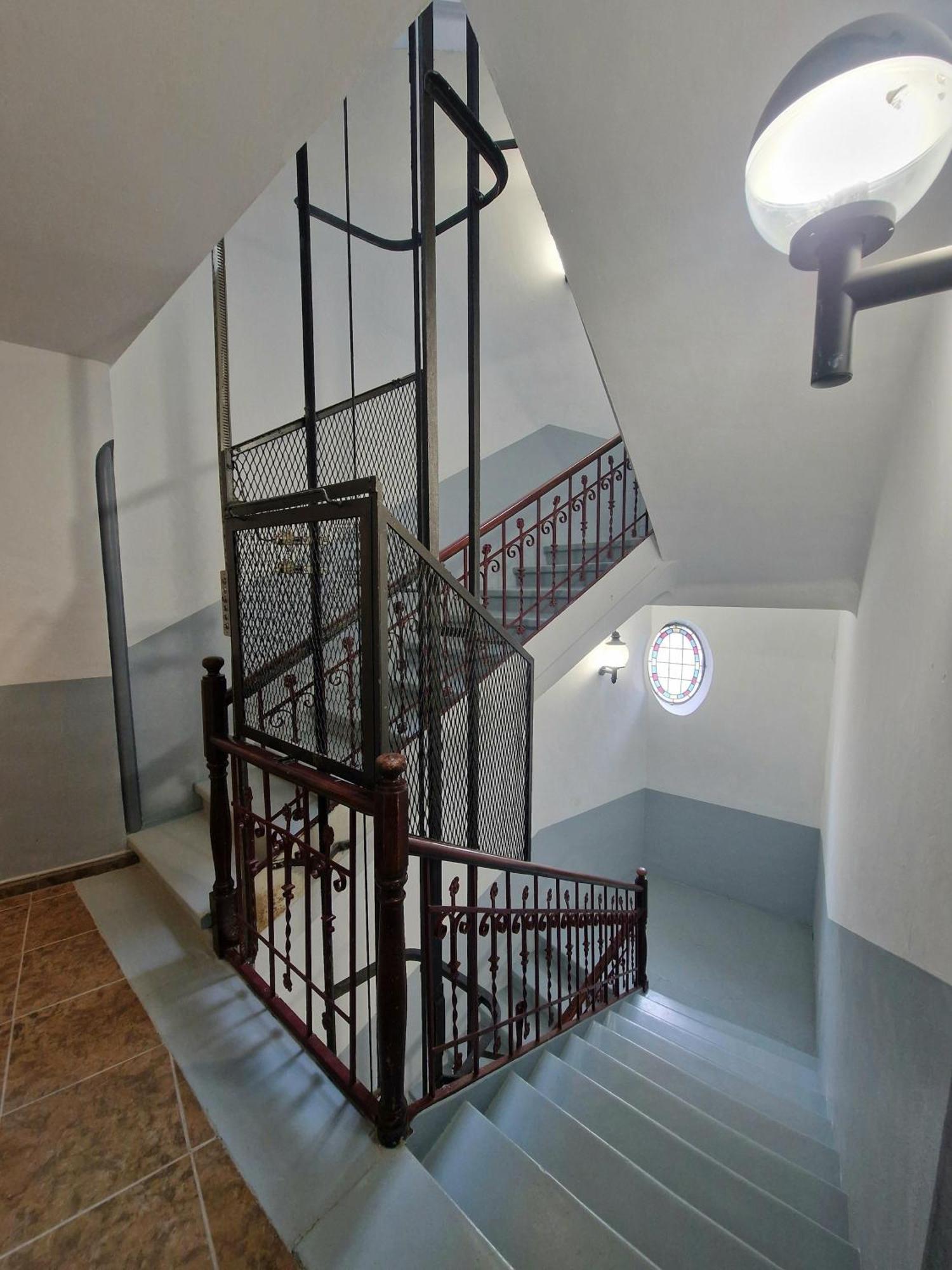 Hostal Rugaca Huesca Ngoại thất bức ảnh