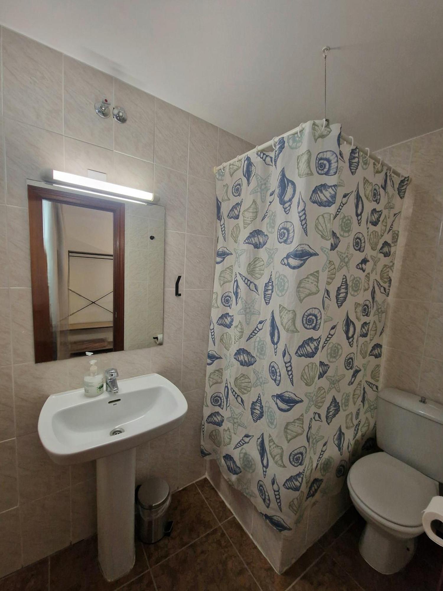 Hostal Rugaca Huesca Ngoại thất bức ảnh
